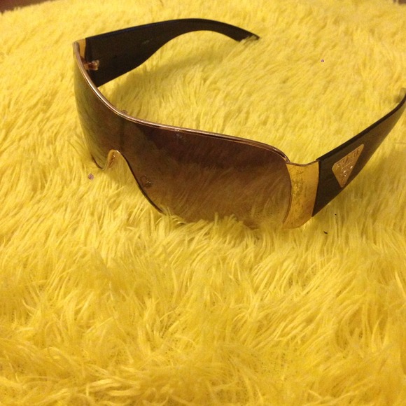 Prada Sunglass