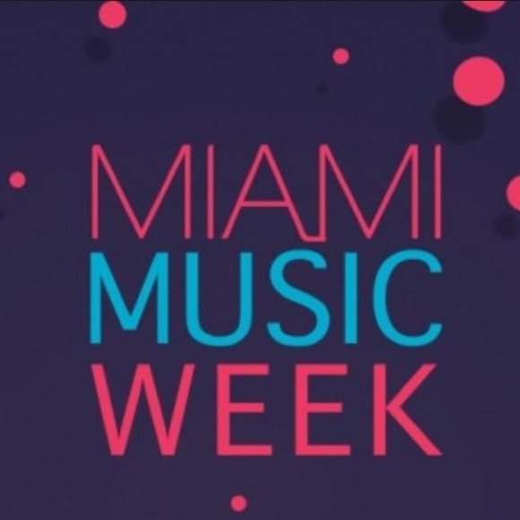 Anyone going to UMF or MMW I'll be in Miami wed