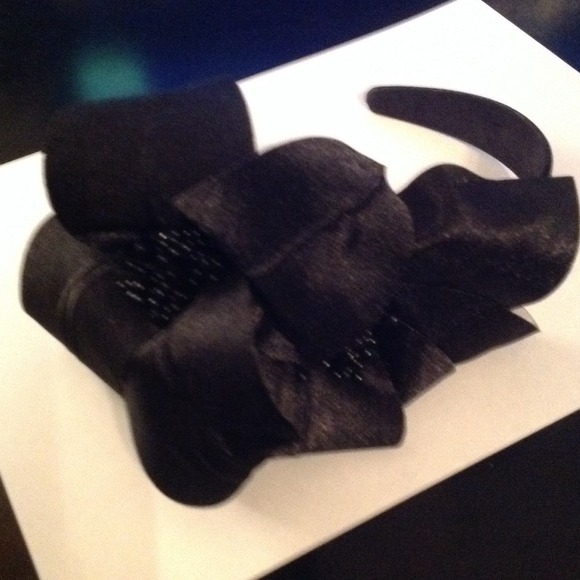Pinup girl style flower headband. Bundled