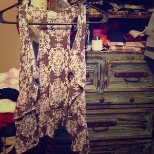 Daytrip sleeveless cardigan!