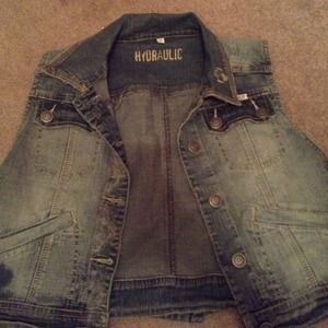 Light wash, jean vest