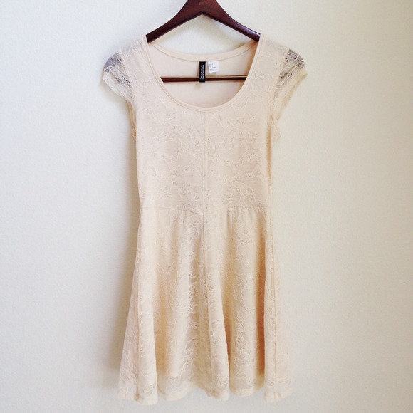 Dresses - RESERVED Beige lace dress Dresses - RESERVED Beige lace dress