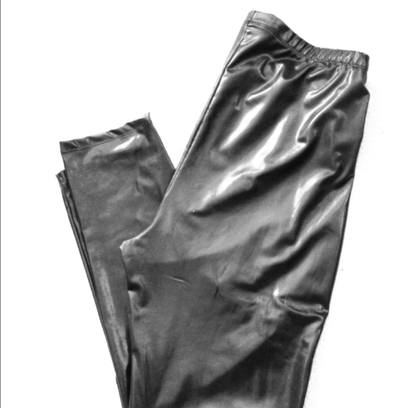 Plus size liquid leather leggings