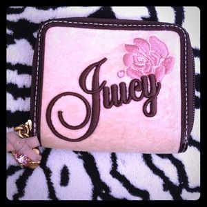💗juicy wallet in pretty pink💗