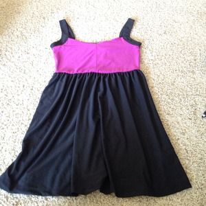 BLOWOUT Black and purple short dress