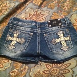 Size 27 Brand New Miss Me Jean Shorts
