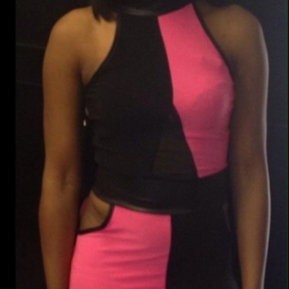 Neon pink/blk dress w/ trim - Picture 4 of 4