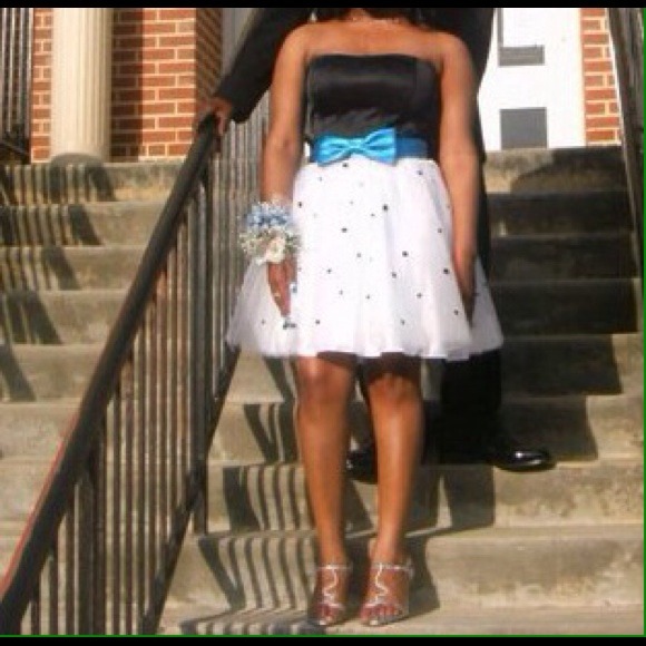 Blue/black/white prom dress - Picture 2 of 3