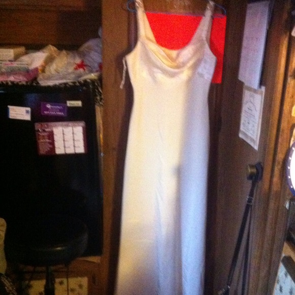 Cream prom dress !