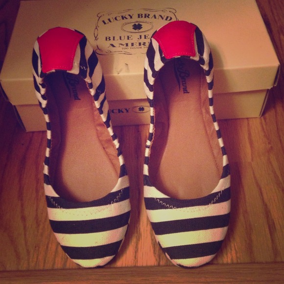 Nautical Lucky Brand Ballet Flat