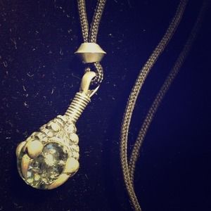 Dragons claw necklace new age/spiritual