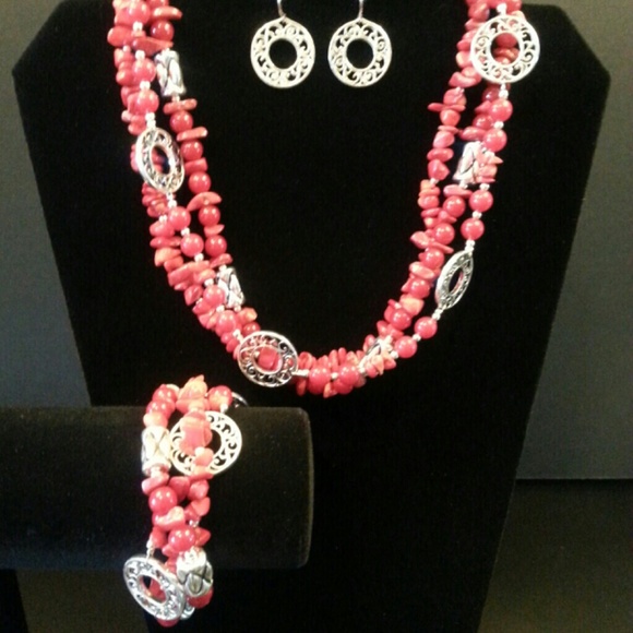 1006/1007/1008 Necklace, bracelet & earing bundle