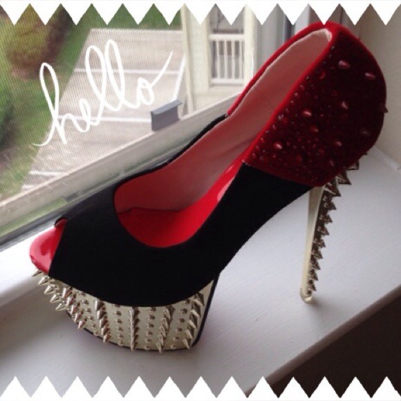 💋 Shoes - ~Bundle for kittycooper~no refunds