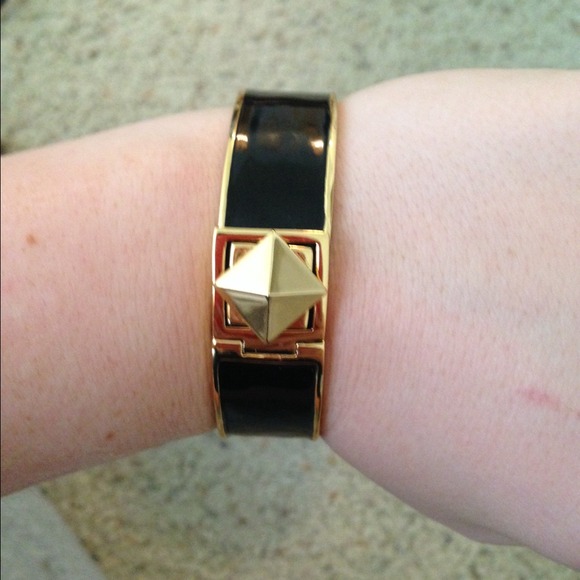 🎉HOST PICK🎉NWOT Kate Spade locked in bangle - Picture 3 of 3