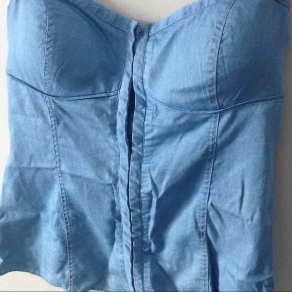 Guess Tops - Light Denim Bustier Top Guess Tops - Light Denim Bustier Top
