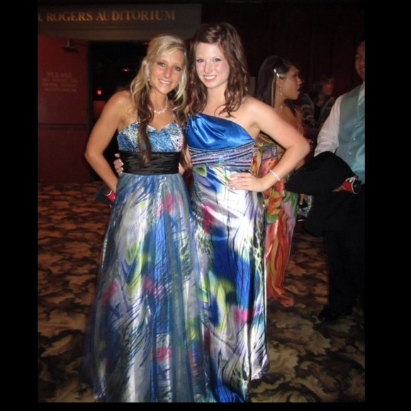 Prom dress