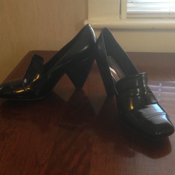 Vince Camuto