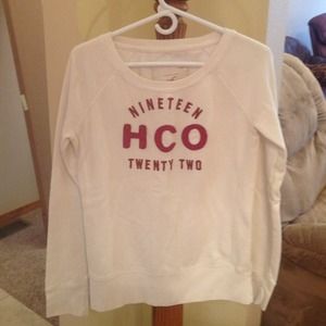 Hollister & Co long-sleeved sweatshirt
