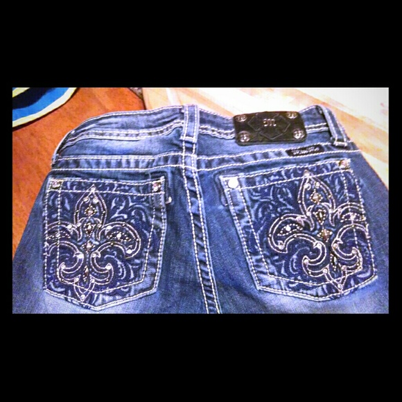 Sold Girls  size 14 miss me jeans