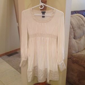 MODA Cream Colored Dressy Top