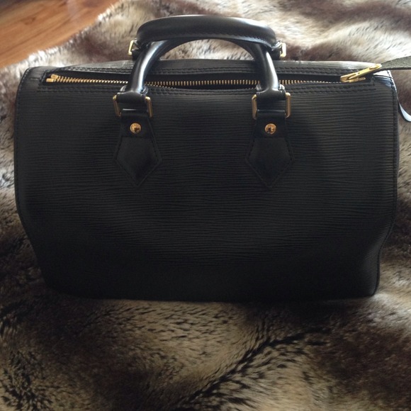 Authentic LV black Epi speedy bag - excellent buy.