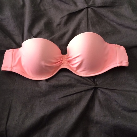 Peach VS Bikini Top!