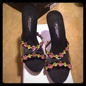 Betsey Johnson slide on's
