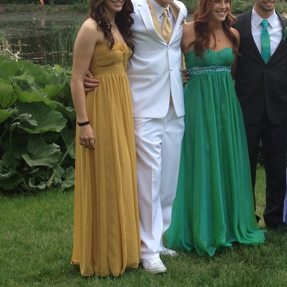 My prom dress!!!! - Picture 3 of 4