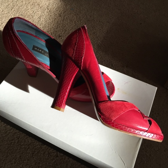 Marc Jacobs vintage heels - Picture 3 of 4