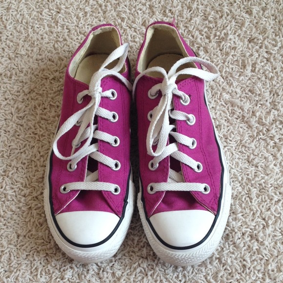 Purple/Magenta  Converse