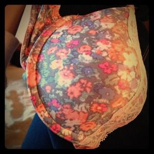 🌺Never worn Aerie Bra🌺