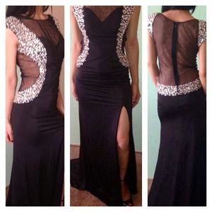 Dress size S