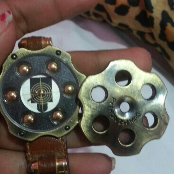 Python 357 mag watch - Picture 3 of 3