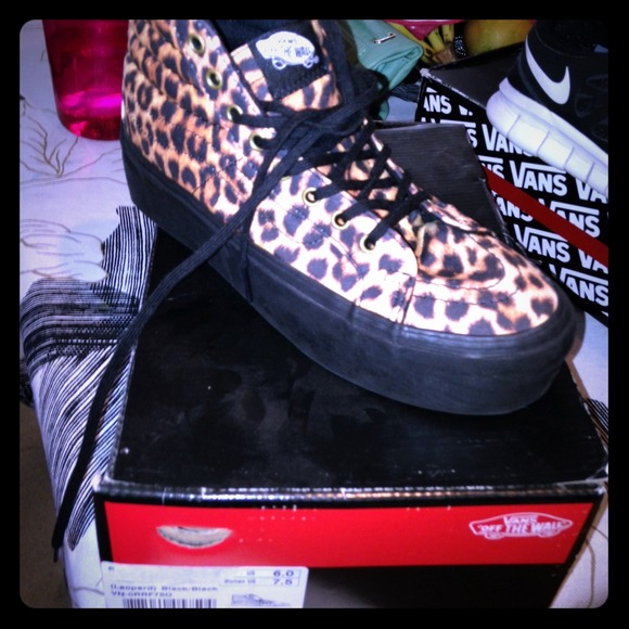 Womens leopard high top vans