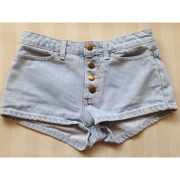 American Apparel button up shorts