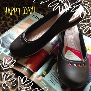 Sale!! ⬇️⬇️Crocs Tone Skylar Sling-back flat