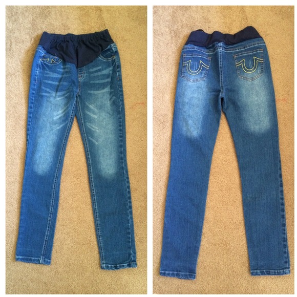🚫SOLD IN BUNDLE🚫Bundle of maternity jeans