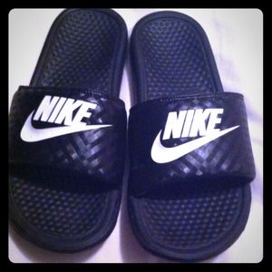Nike slides