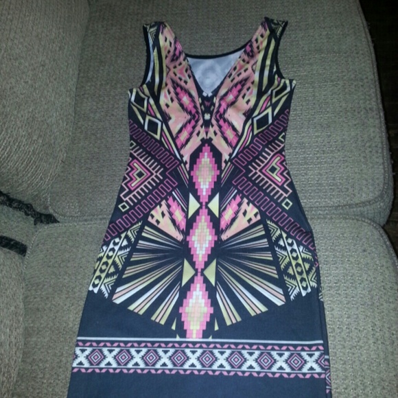 Show - Picture 2 of 2