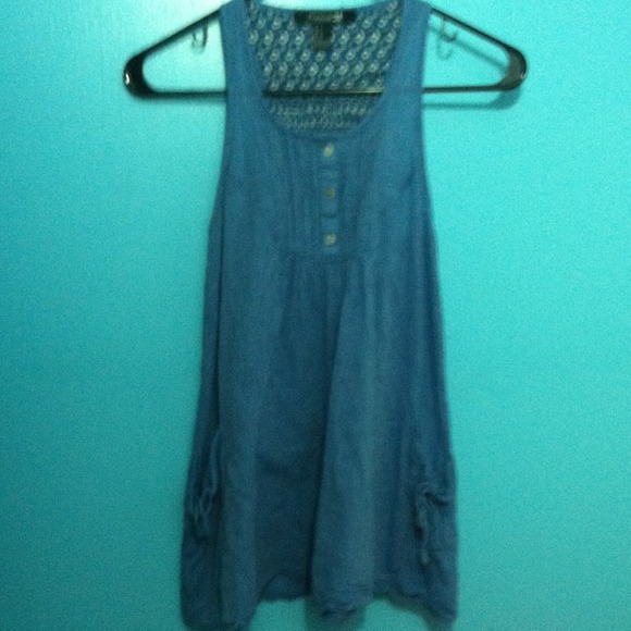 Navy blue long forever 21 top.