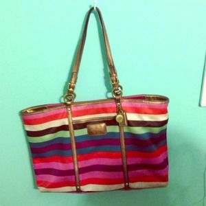 AUTHENTIC COACH PURSE