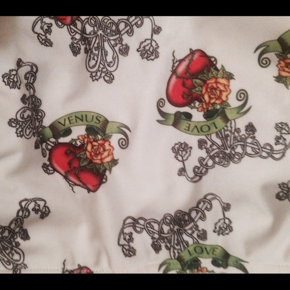 SOLD ❌ NWOT Venus Monokini - Picture 4 of 4