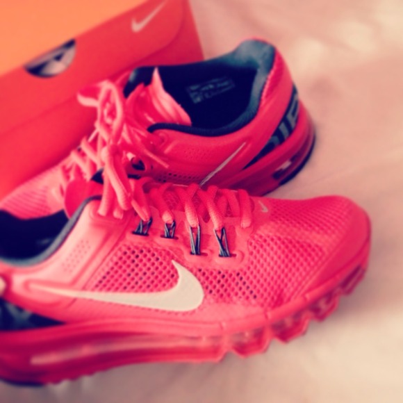 2o13 red nike airmax ❤