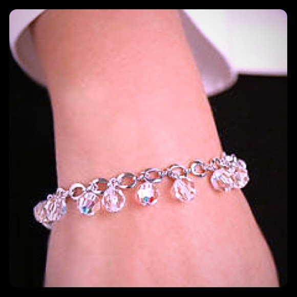 Swarovski Crystal Teardrop Bracelet