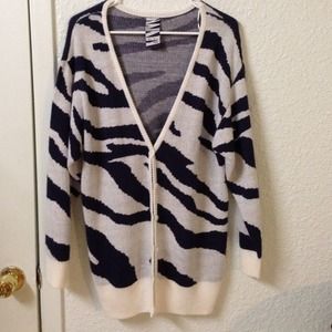 Oversized cardigan