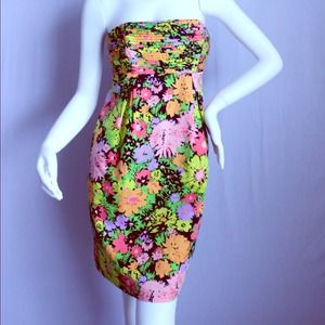 Shoshanna Dresses - Shoshanna Strapless Dress Shoshanna Dresses - Shoshanna Strapless Dress
