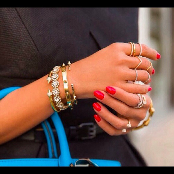 Fashion everyday ring. As seen on bloggers!