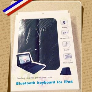 Bluetooth Keyboard for IPad. Leather.