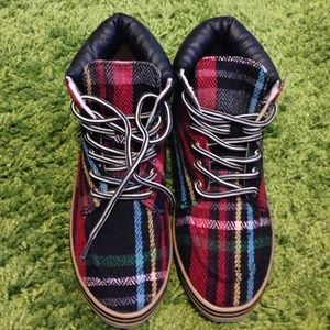 ❌on hold for sale ❌Sugar hiking style shoes