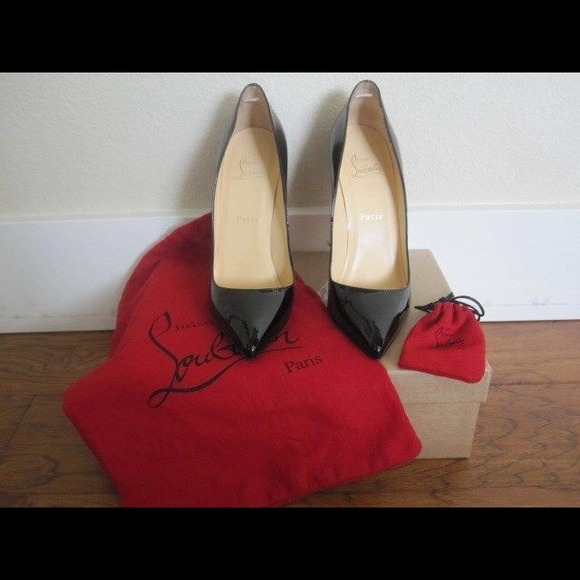 ❌SOLD❌Authentic Christian Louboutin Pigalle 120 - Picture 1 of 4